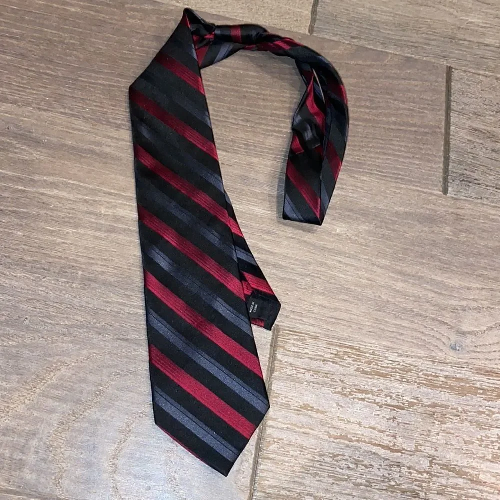 John Bartlett silk men tie
